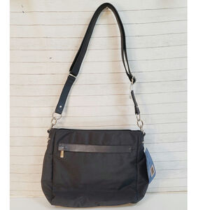 TravelPro Crossbody Handbag w Adjustable Strap in Black